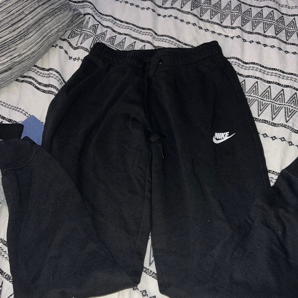 Nike pants